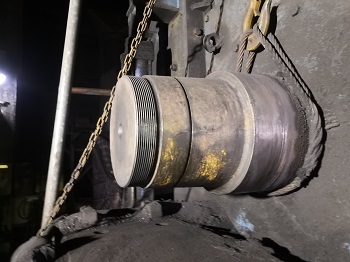 可逆式细粒碎煤机轴承位磨损在线修