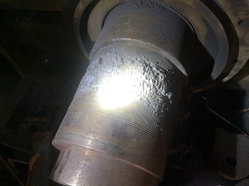 废钢破碎机轴颈磨损快速修复